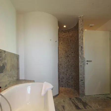 호텔 Krone 랑엔부르크