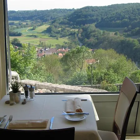 Krone Hotel 3*